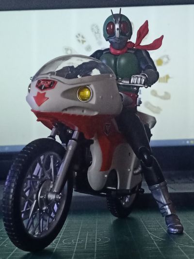 S.H.Figuarts 假面骑士新1号+新旋风号