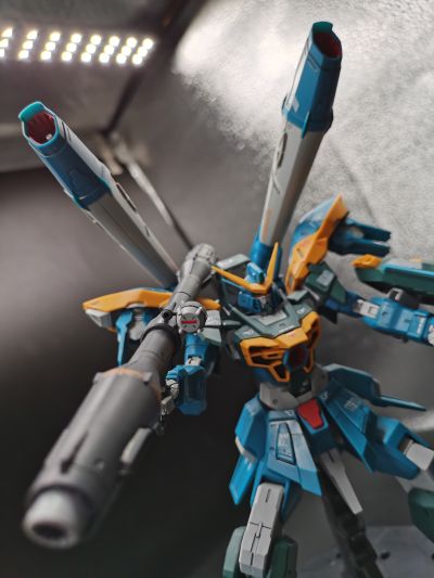 FULL MECHANICS 1/100  灾厄高达