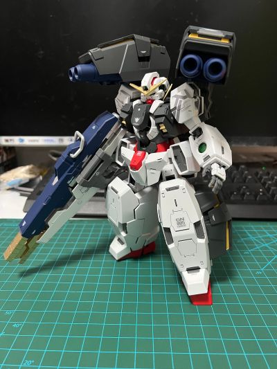 MG 1/100  能天使高达 启动形态