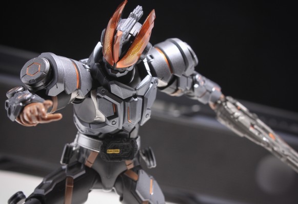 S.H.Figuarts 假面骑士大剑 玄武神话