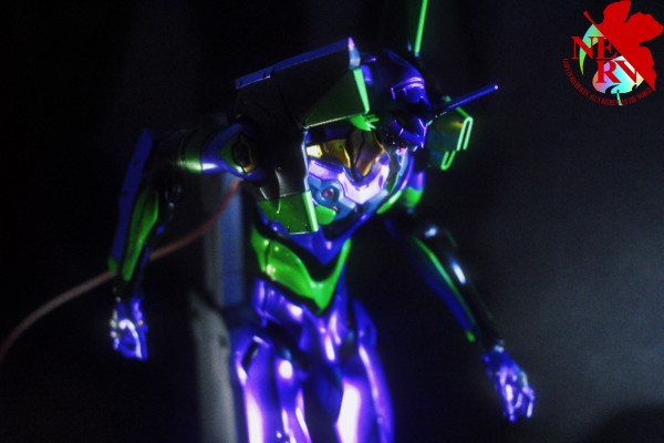 ROBO道 新世纪福音战士新剧场版 EVA初号机 夜间战斗配色