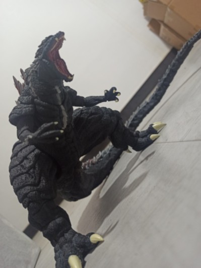 S.H.MonsterArts 哥斯拉：奇异点 终末哥斯拉 / 破灭型哥斯拉