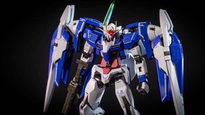 METAL ROBOT魂 机动战士高达00V 00斩击强化模组（七剑装备）+GN剑II 步枪模式