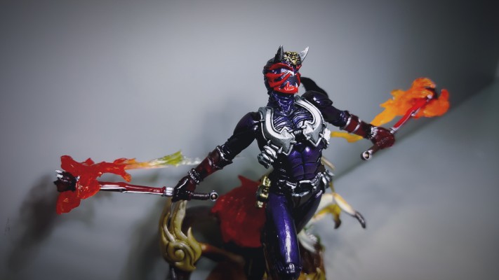 S.I.C. 匠魂 假面骑士响鬼 假面骑士响鬼