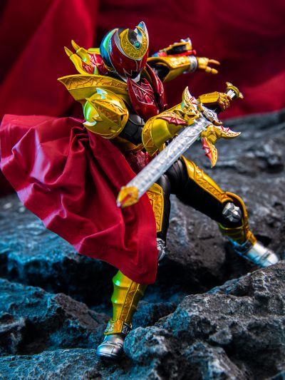 S.H.Figuarts(真骨雕制法)   假面骑士月骑 魔皇形态