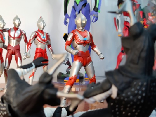 S.H.Figuarts  佐菲