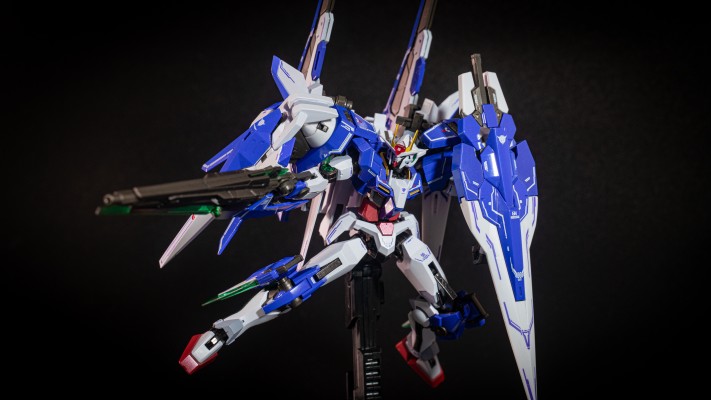 METAL ROBOT魂 机动战士高达00V 00斩击强化模组（七剑装备）+GN剑II 步枪模式