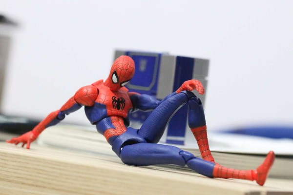 SV-Action 蜘蛛侠: 平行宇宙 彼得·B·帕克 / 蜘蛛侠