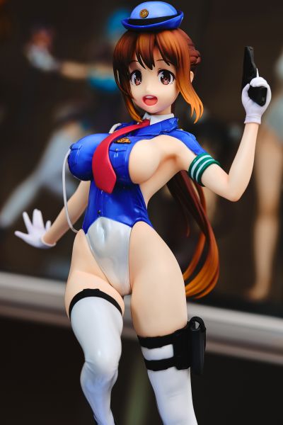 紧张的工作 工作1：巡查小姐 樱田彩阳 限定版