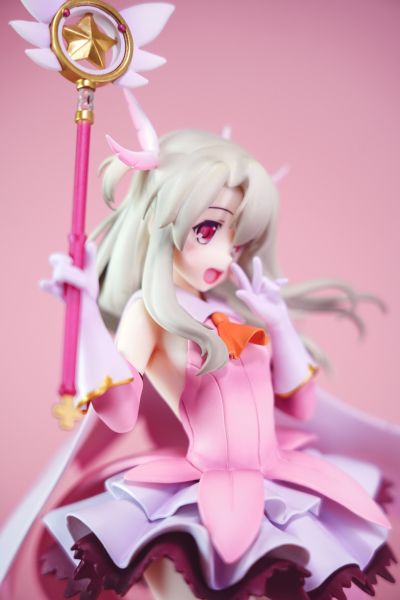Fate/kaleid liner 魔法少女☆伊莉雅 Prisma☆Phantasm 伊莉雅斯菲尔·冯·爱因兹贝伦