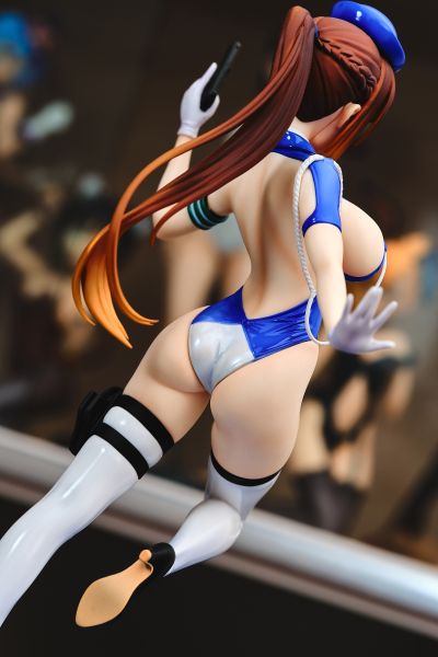 紧张的工作 工作1：巡查小姐 樱田彩阳 限定版