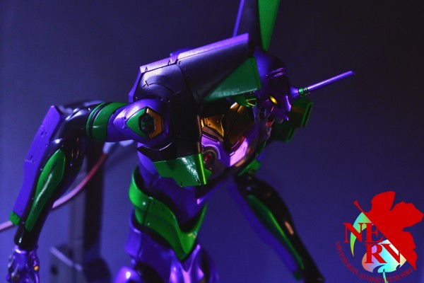 ROBO道 新世纪福音战士新剧场版 EVA初号机 夜间战斗配色