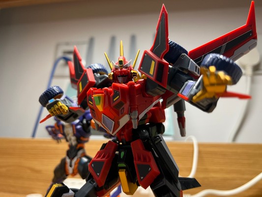 MODEROID SSSS.电光机王 戴纳泽昂