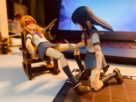 figFIX #SP-001 江户川柯南 + figma #SP-058 犯人