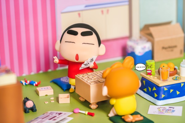 粘土人#1565 蜡笔小新 野原新之助 睡衣Ver. & 小葵