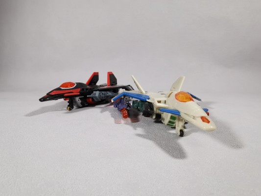 变形金刚 日版 UN26 雷翼