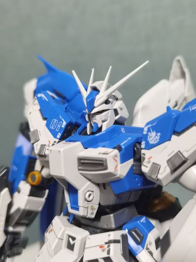 RG 1/144  Hi-ν高达