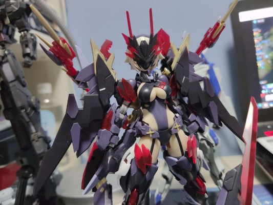 女神装置 16 皇巫 须佐之男