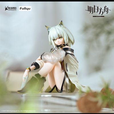 压泡面手办 明日方舟 凯尔希