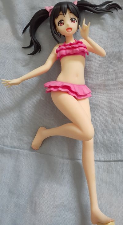 BEACH QUEENS  爱与演唱会！矢泽妮可