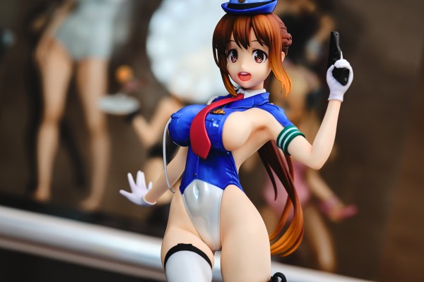 紧张的工作 工作1：巡查小姐 樱田彩阳 限定版