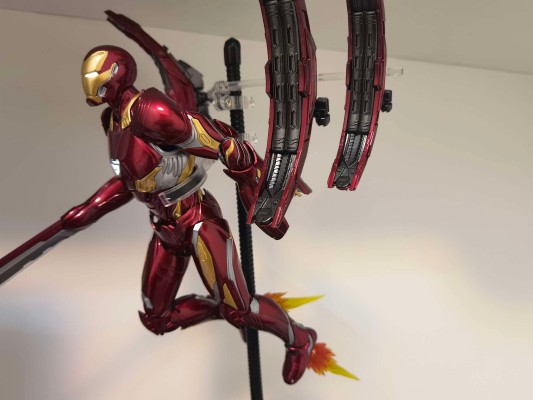 复仇者联盟系列 钢铁侠  50号装甲 豪华拼装版