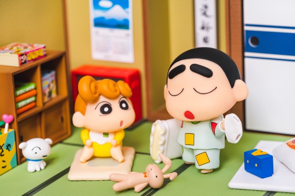 粘土人#1565 蜡笔小新 野原新之助 睡衣Ver. & 小葵