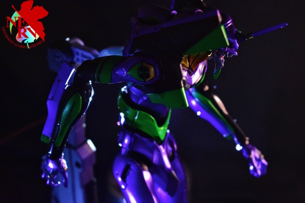 ROBO道 新世纪福音战士新剧场版 EVA初号机 夜间战斗配色