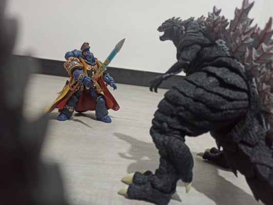 S.H.MonsterArts 哥斯拉：奇异点 终末哥斯拉 / 破灭型哥斯拉