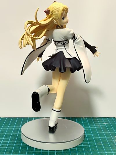 最终流放:银翼之法姆 艾尔薇丝·汉弥尔敦