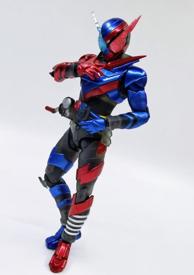 一番赏 S.H.Figuarts 假面骑士 D奖  假面骑士创骑 兔子坦克形态 透明黑