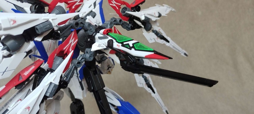 MG 机动战士高达SEED ECLIPSE  天蚀高达