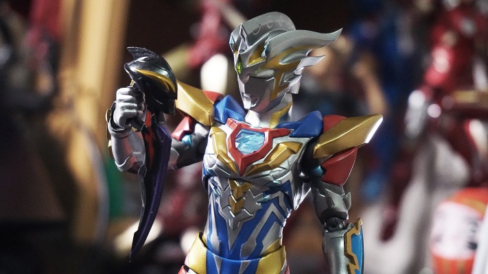 S.H.Figuarts  泽塔奥特曼 德尔塔天爪