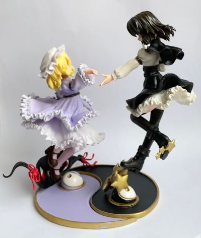 东方Project 玛艾露贝莉·赫恩 与 宇佐见莲子