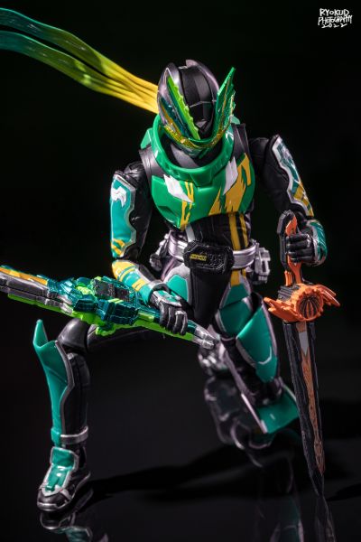 S.H.Figuarts  假面骑士剑斩 猿飞忍者传