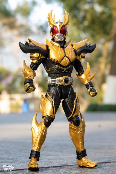 S.H.Figuarts(真骨雕制法)  假面骑士帝骑系列  假面骑士空我 升华究极形态