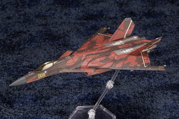 皇牌空战 CFA-44