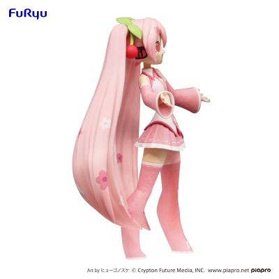 东京：卡通Y  初音未来 樱花未来