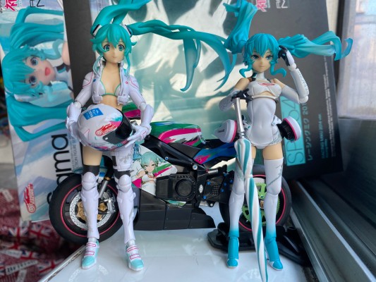 figma #SP-54 GOOD SMILE Racing&VOCALOID 初音未来 赛车初音 2014 ver.