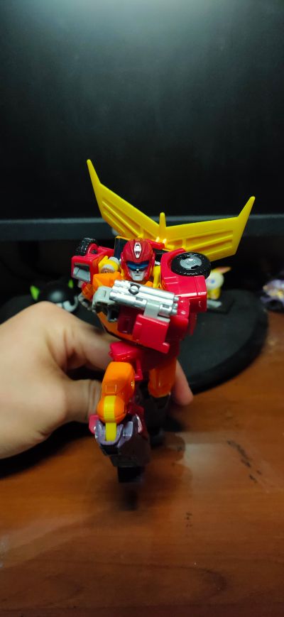 变形金刚玩具 经典电影系列 86-04 航行家级 变形金刚大电影 汽车人 热破