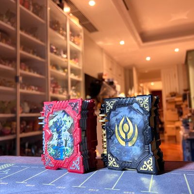 假面骑士圣刃 DX全知全能之力 与 魔导奇幻驱动书 加  破灭驱动器腰带