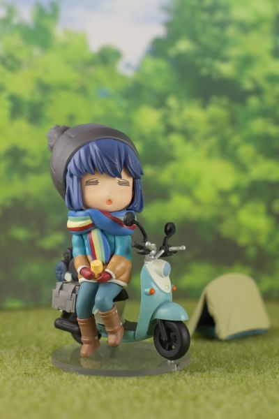 迷你手办系列 摇曳露营△ 第二季 志摩凛 放松