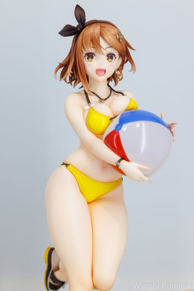 莱莎的炼金工房2：失落的传说与秘密妖精  莱莎 (莱莎琳·斯托特) 泳装造型