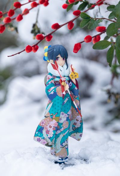 摇曳露营△第二季 志摩凛 振袖