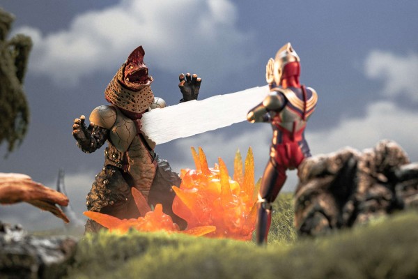 S.H.Figuarts  哥尔赞