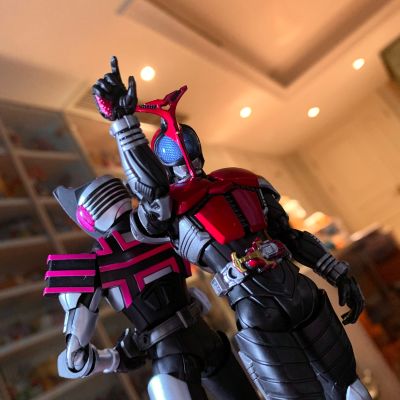 S.H.Figuarts(真骨雕制法)   假面骑士帝骑 完全形态