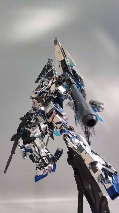 MG 1/100 机动战士高达UC RX-0 独角兽高达3号机 菲尼克斯