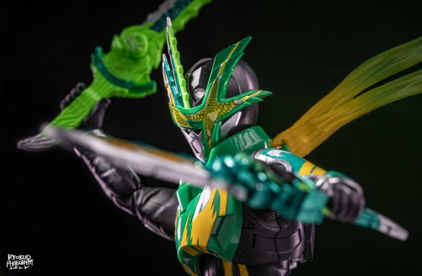 S.H.Figuarts  假面骑士剑斩 猿飞忍者传