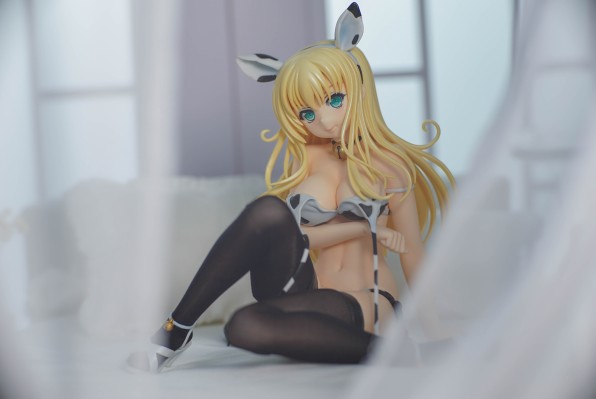 柏崎星奈 奶牛泳装版