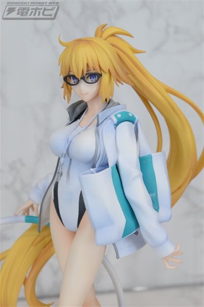 命运-冠位指定 FIGURIZM “弓兵-贞德”